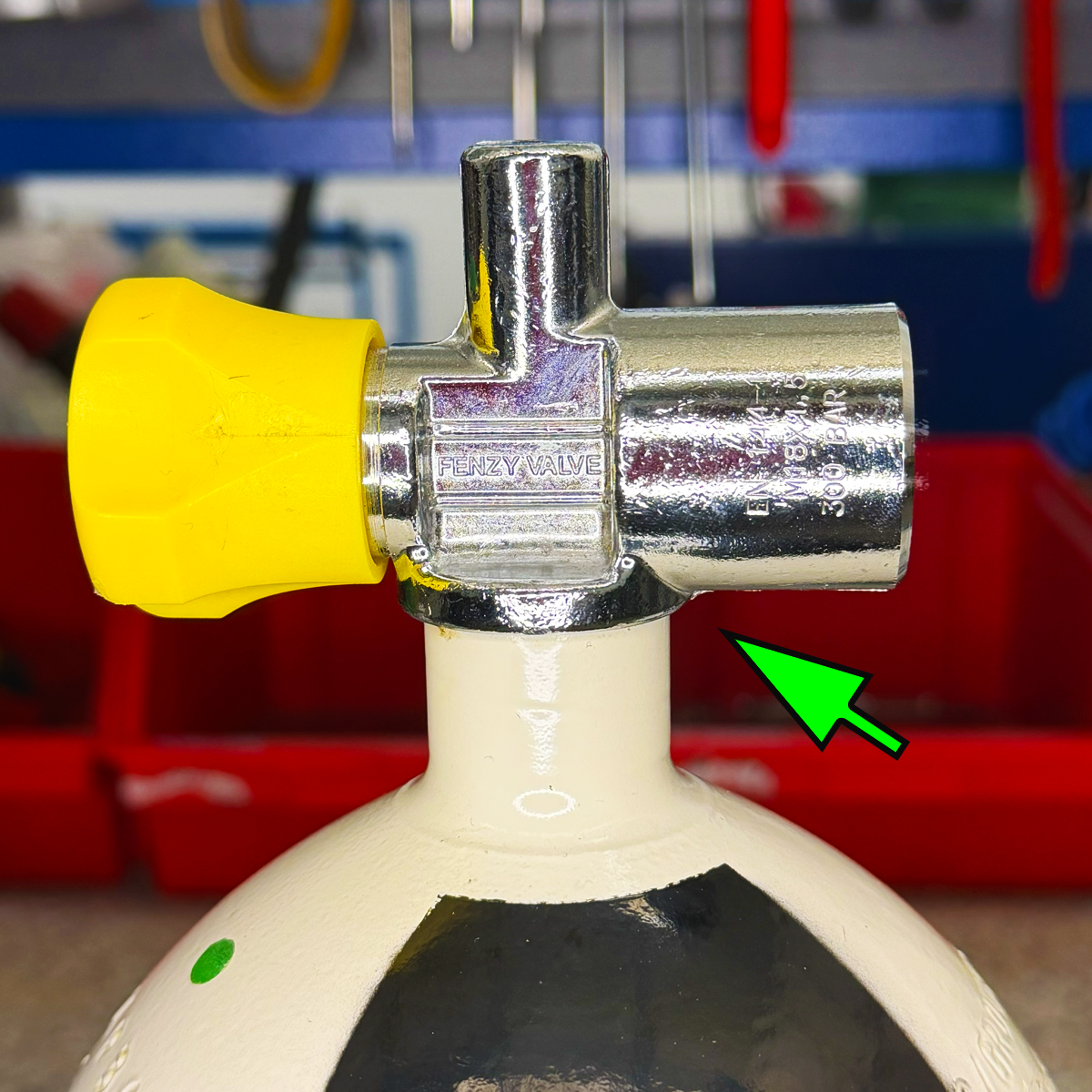 butla stalowa z zaworem fenzy 300 bar